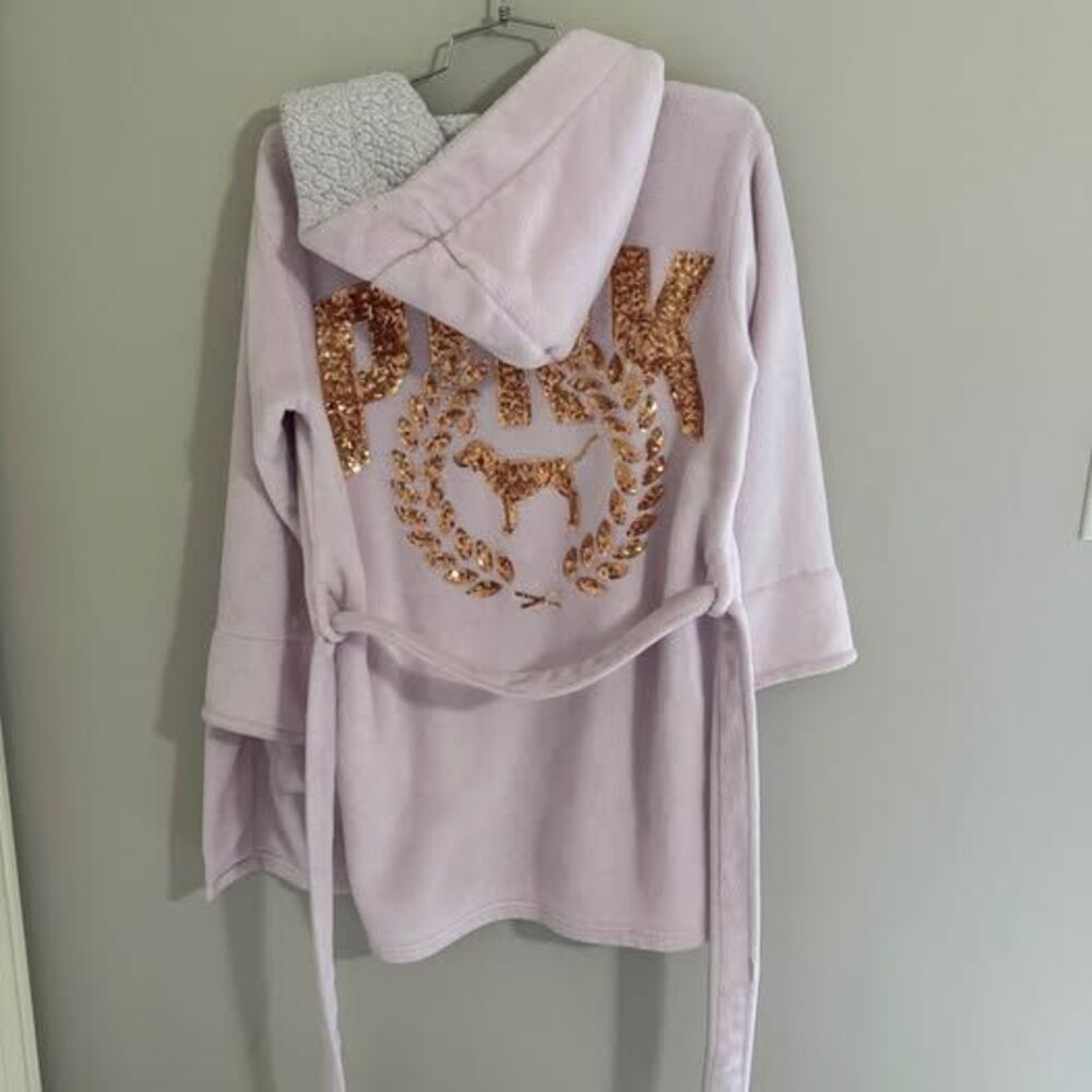 Victoria’s Secret pink xs s women’s sequin bling robe sleepwear sherpa cozy